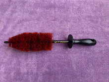 Load image into Gallery viewer, EZ Detail Little Brush