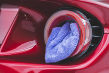 Load image into Gallery viewer, Eagle Edgeless 350 Ultra-Plush Microfiber Towel