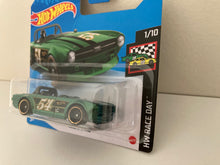 Load image into Gallery viewer, Hot Wheels Triumph TR6, Green - NEW
