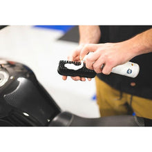 Load image into Gallery viewer, Colourlock Leather Brush