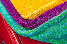 Load image into Gallery viewer, The Liquid8r Colorburst Microfiber Drying Towel

