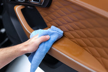 Load image into Gallery viewer, Edgeless 300 Microfiber Terry Towel
