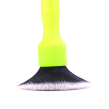 Load image into Gallery viewer, Detail Factory Ultra-Soft Detailing Brush Small
