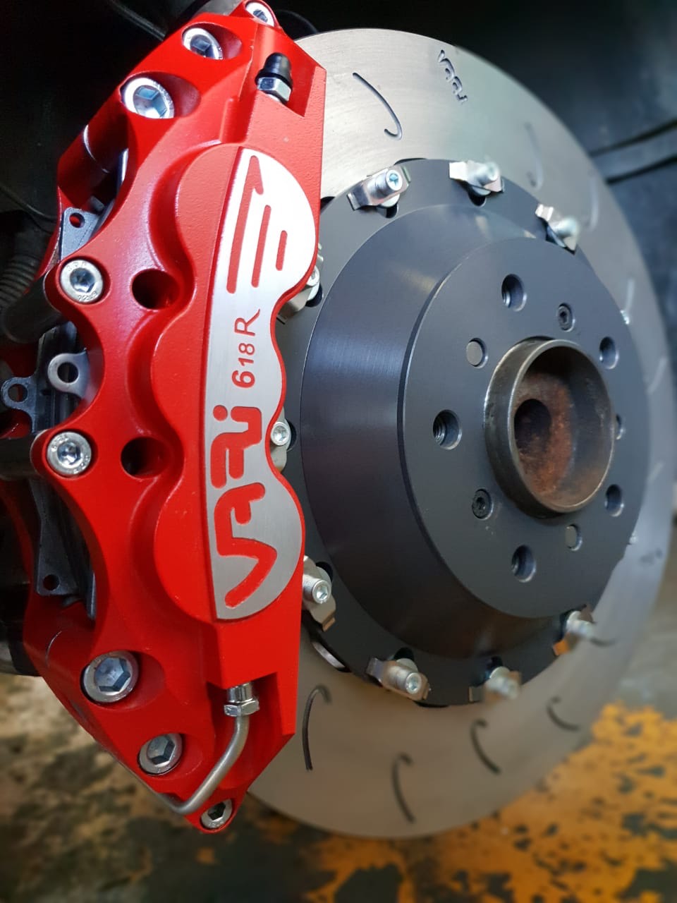 Vari Racing Calipers