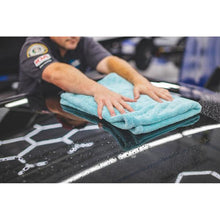 Load image into Gallery viewer, The Liquid8r Microfiber Drying Towel
